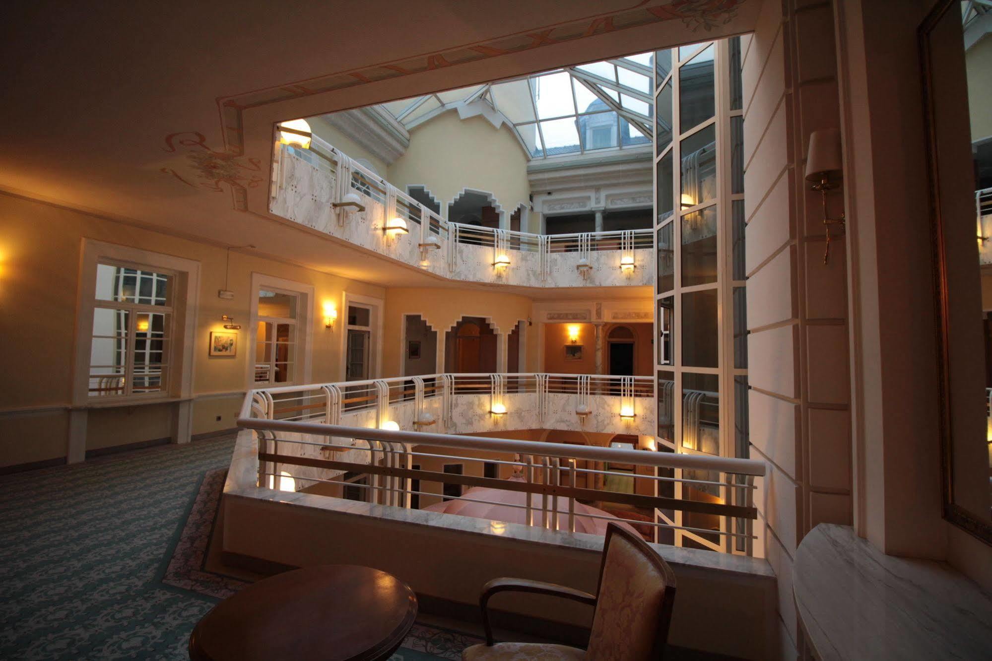 Grand Hotel Imperial Levico Terme Exterior foto